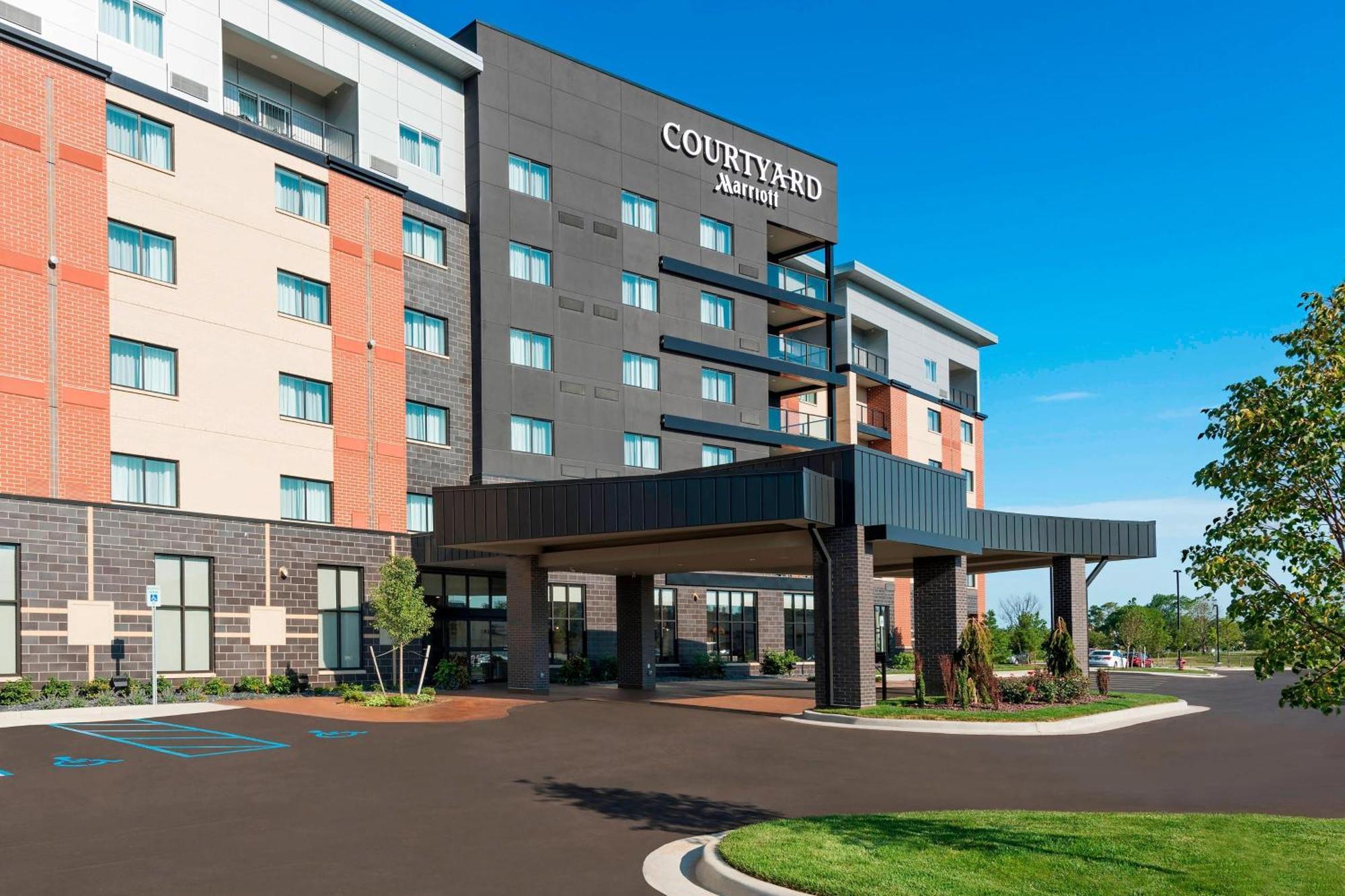 Courtyard By Marriott Mt. Pleasant At Central Michigan University 3* Mount Pleasant