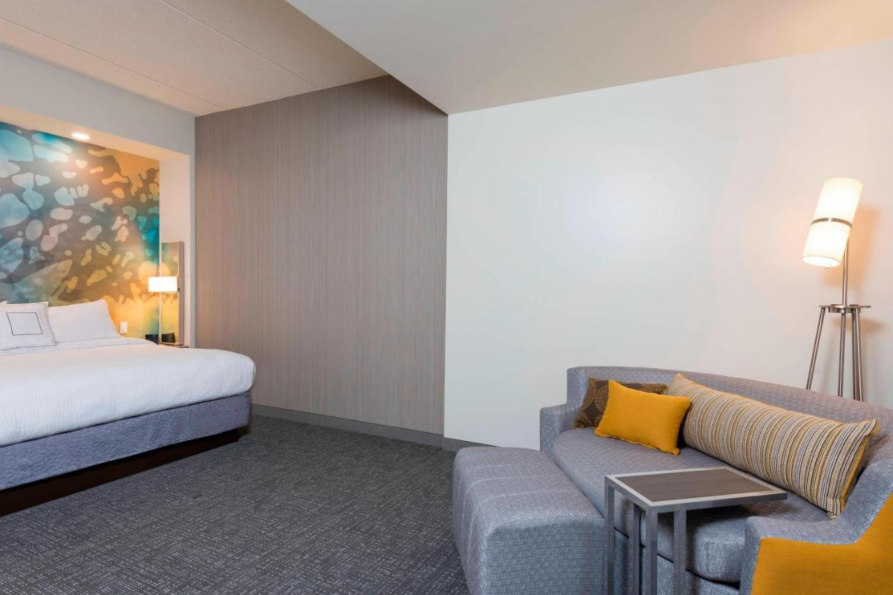 Hotel Courtyard By Marriott Mt. Pleasant At Central Michigan University Mount Pleasant